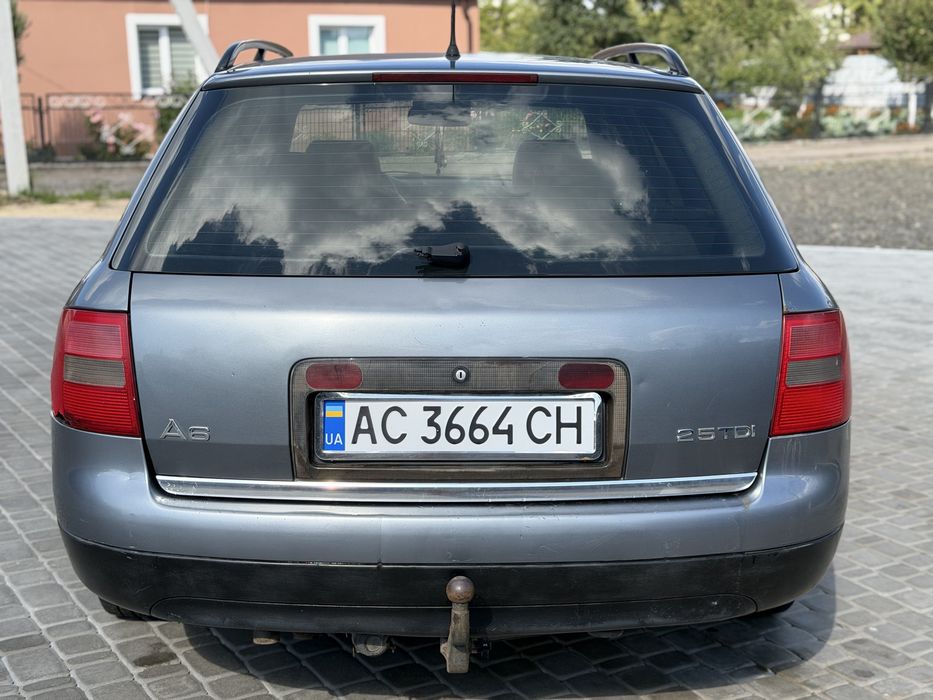Audi A6 C5 2.5 дизель 2350$