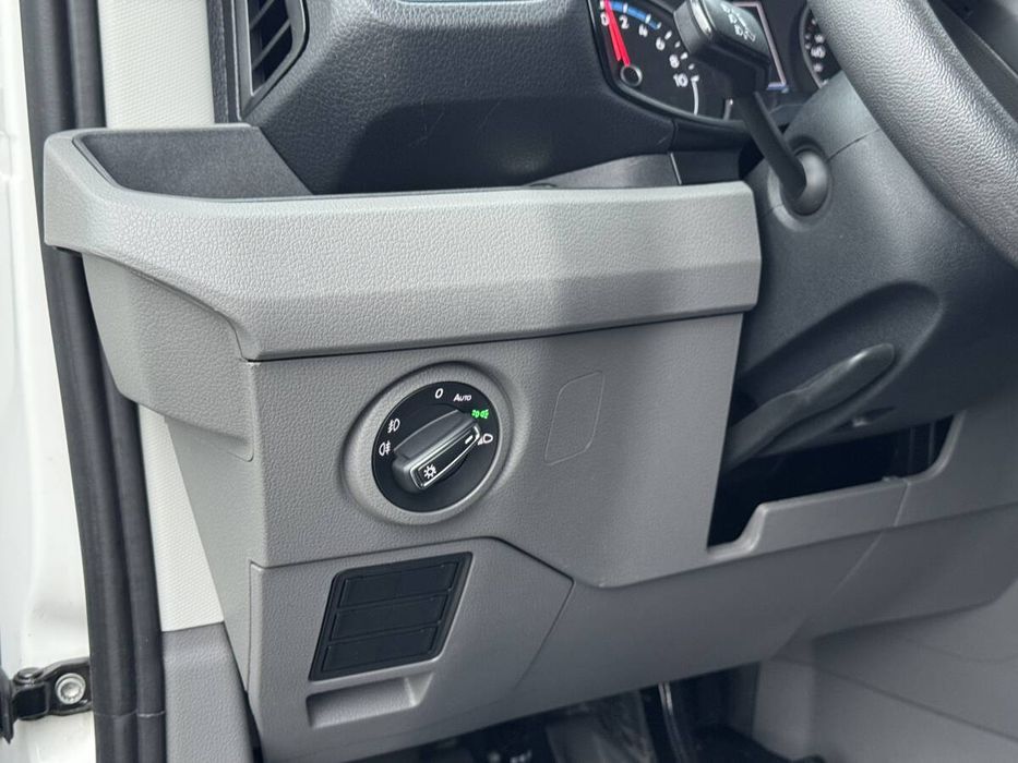 Volkswagen Crafter 2018 freshauto