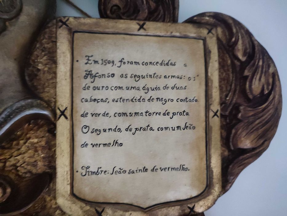 Brasão com emblema para parede
