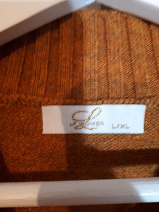 Asymetryczny pomarańczowo-granatowy sweter roz. L