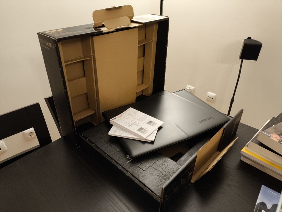 Portátil LENOVO Legion | i7 7700HQ | GTX1050Ti | 16GB RAM