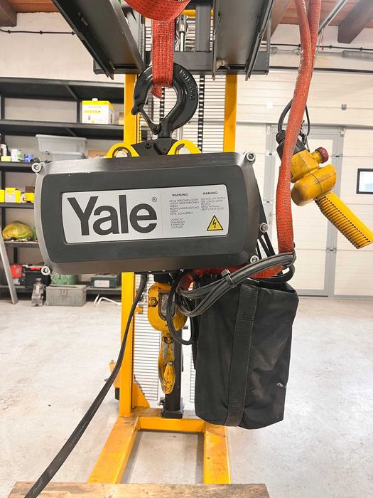 Wciągnik łańcuchowy 2,5T Yale CPVF 25-8 (2021r., 6m łańcuch, 2 biegi, wciągarka)