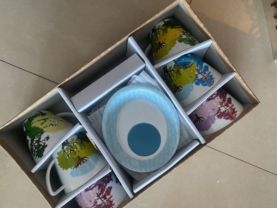 Conjunto prato de servir + chávenas Gato Preto