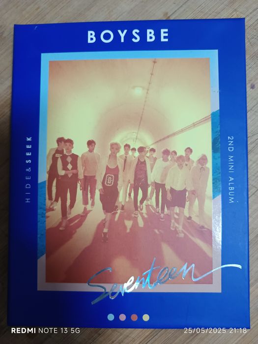 CD álbum “Boys Be” de “Seventeen”