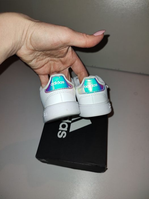 Adidasy Grand court I