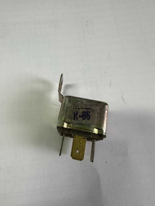 Реле света 24 Вт Новое СССР П.3747010  КамАЗ Зил