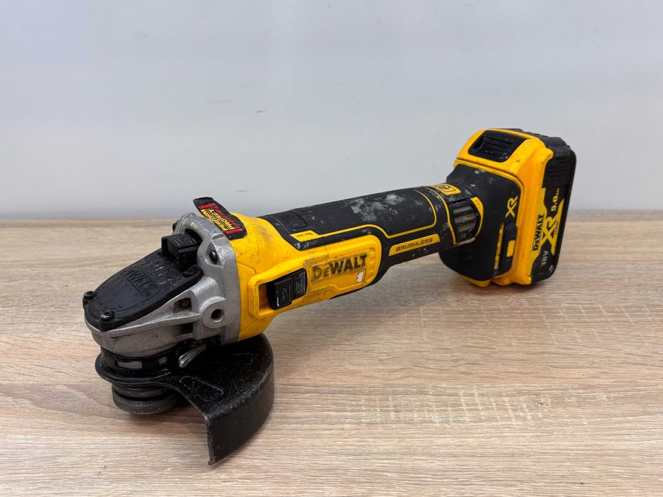 Szlifierka kątowa DeWalt DGC405 + Aku 5Ah