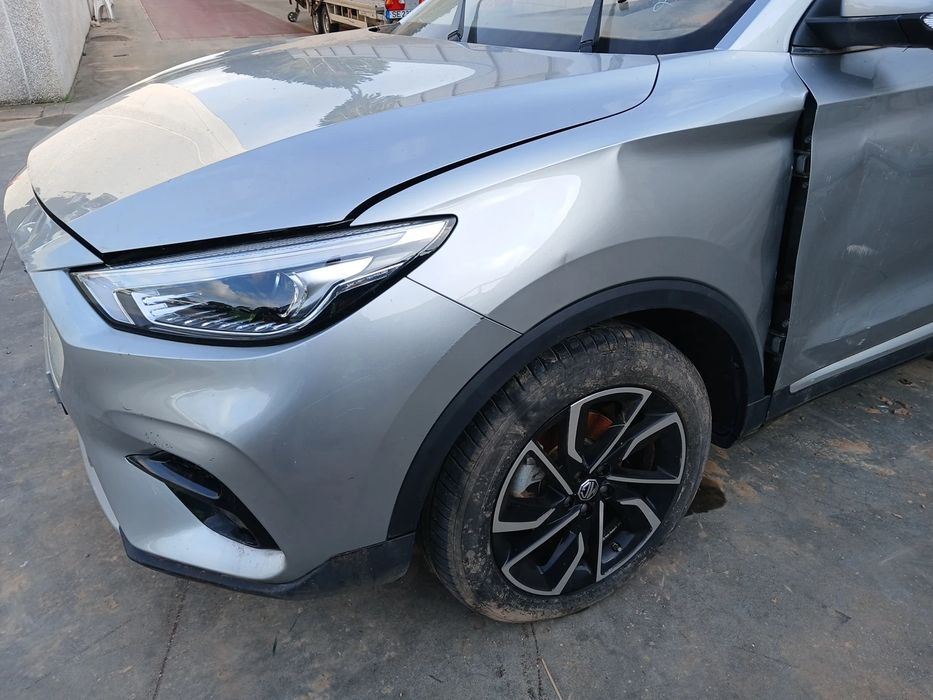 Frente completa MG MG ZS SUV