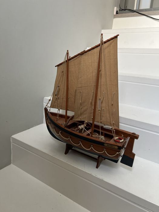 Barco madeira Decorativo artesanal feito a mao