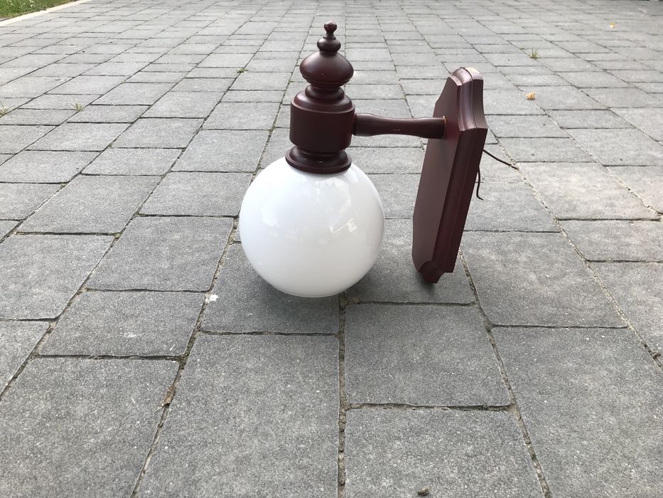 Kinkiet lampa ścienna