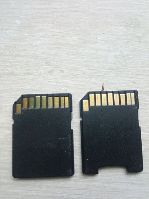 Адаптер під карту пам'яті microSD