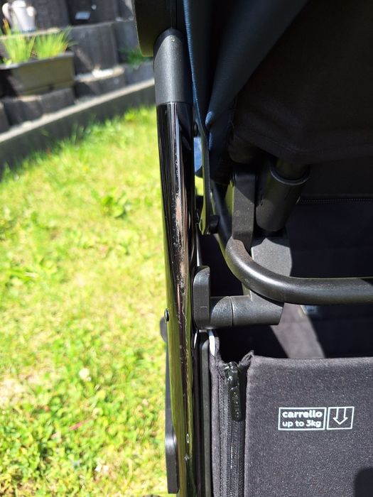 Wózek spacerowy Carello Bravo