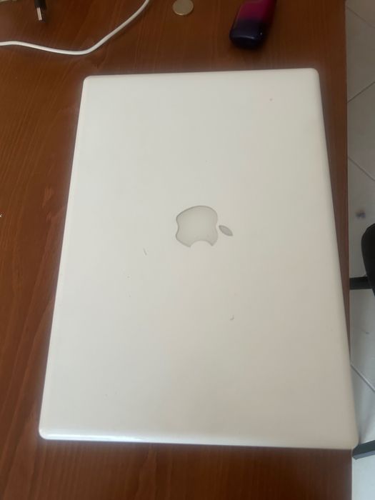 MacBook Pro A1181