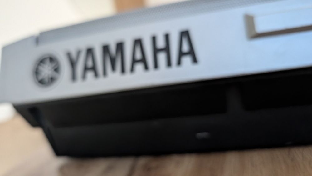 Klawisze Yamaha psr s500