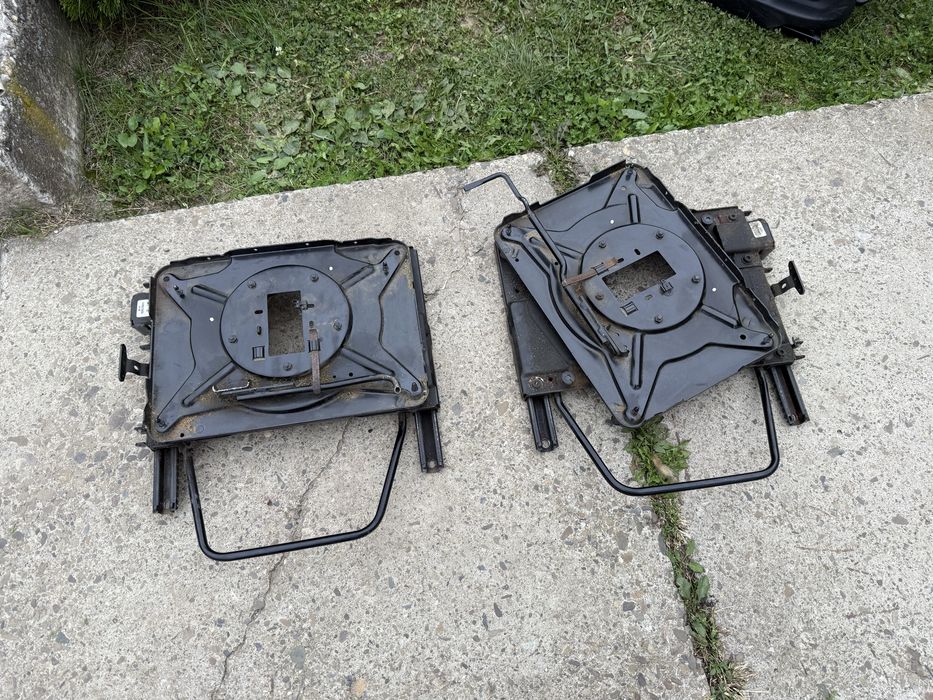 Поворотні механізми поворотние сиденья кемпер спрінтер т4 т5 крутилка