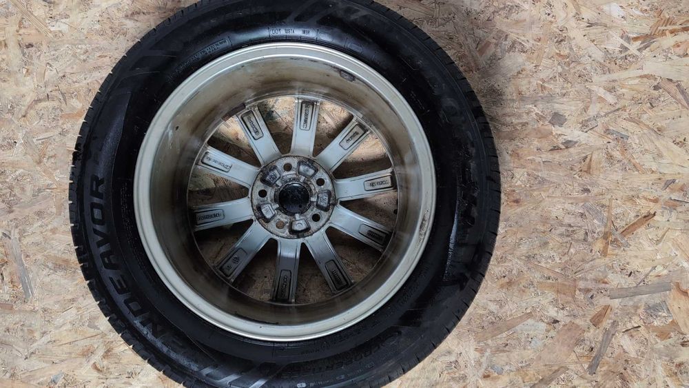 Комплект дисків NOVARA з шинами R17 з Volkswagen Tiguan 2017