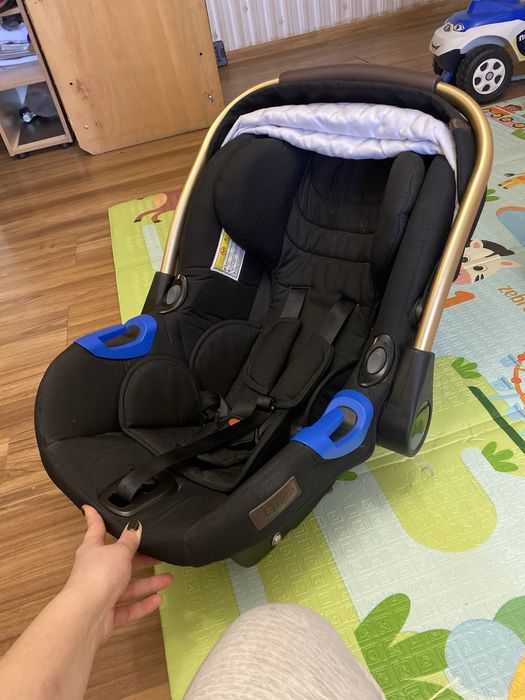 Дитяче автокрісло 0-13кг