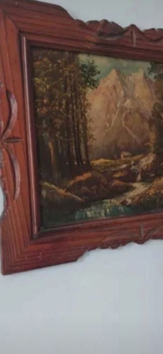Obraz w drewnianej ramie z widokiem na góry