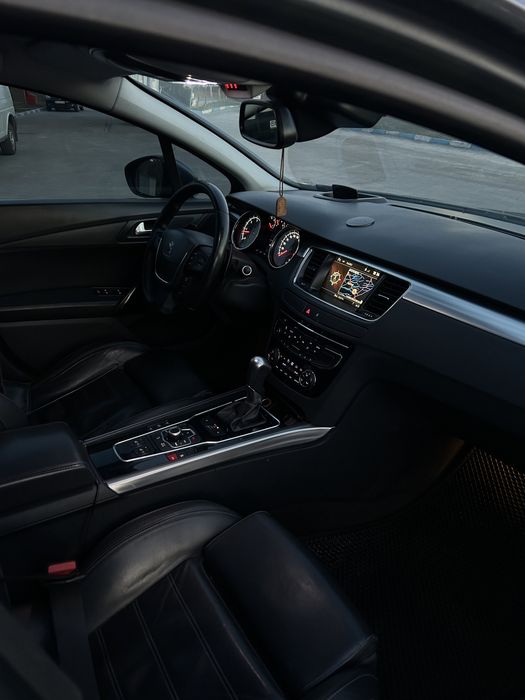 Продам автомобіль.