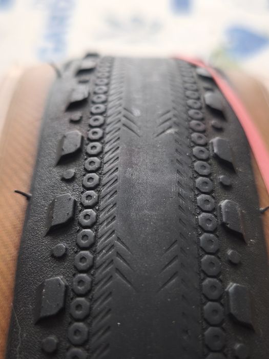 Pneu de Gravel (usado)