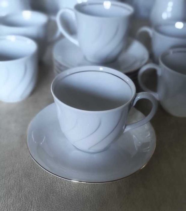Porcelanowy serwis do kawy 6+6-osób+12 talerzyków deserowych - unikat