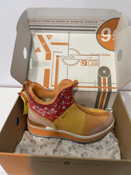 Угги Deckers ,нові,оригінальні