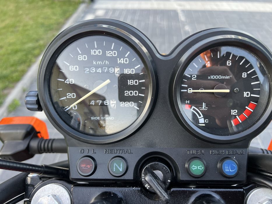 Honda CB500.