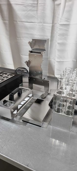 Mineralizator VELP DKL 8 – 8 stanowisk, winda, NOWY, FV VAT