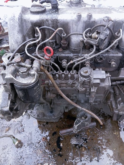 Двигун mercedes om616