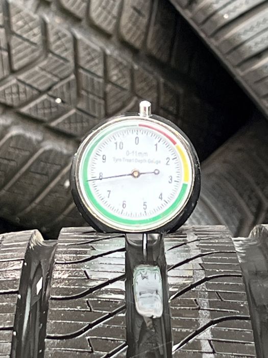 *Opona Pirelli 275/35/19