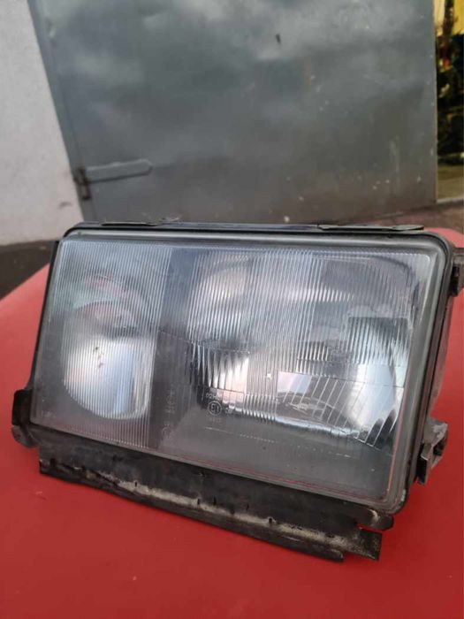 Lampa mercedes w124 lewa przod BOSCH