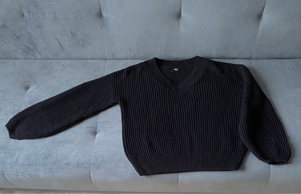 Sweter czarny r. M Cropp