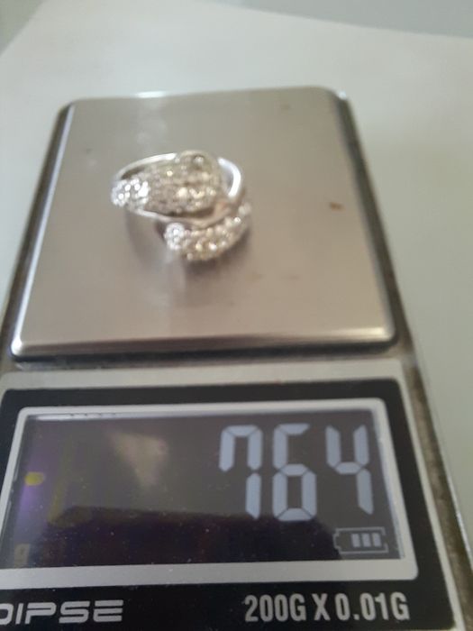 Каблучка, срібло. 18 розмір. Цирконій