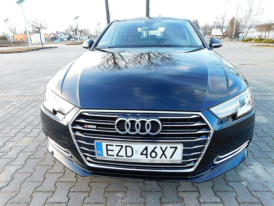 Audi A4 Limousine Audi a4b9 2017r. niski przebieg
