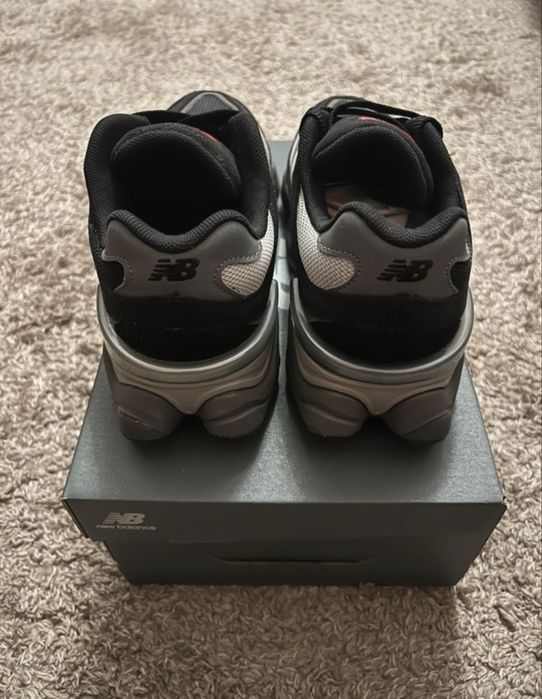 New Balance 9060 Black Grey 38