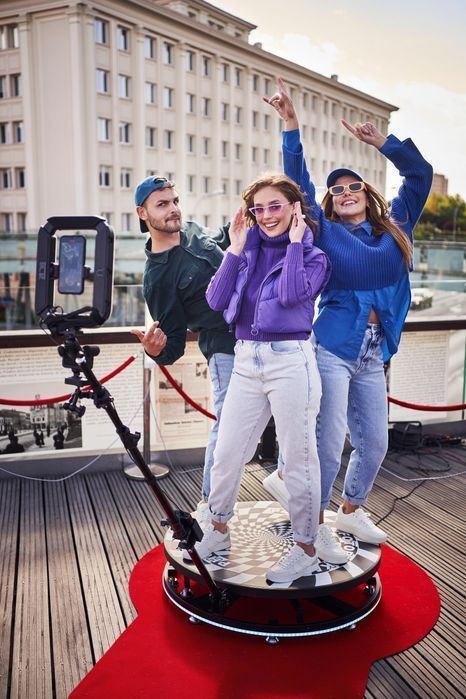 Fotobudka/Fotobudka360/FOTOBOX/Ciężki dym/Fontanny Iskier/Napis LOVE