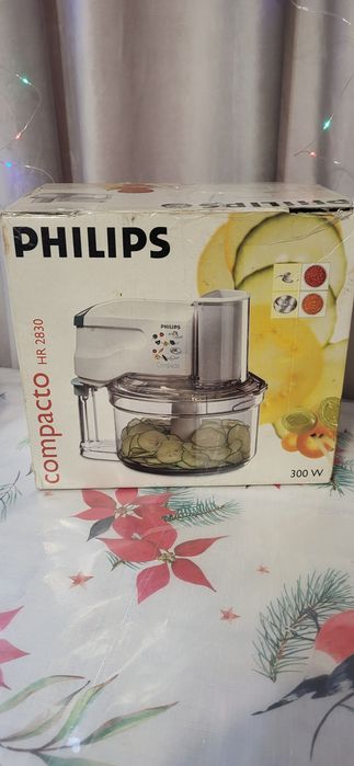 Продам кухоний комбайн philips