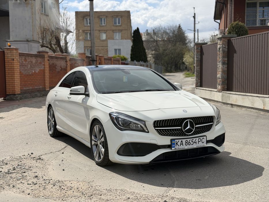 Mercedes Benz CLA 250 4-motion
