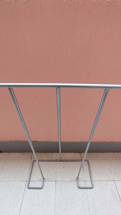 Cabide de metal Menino/Homem