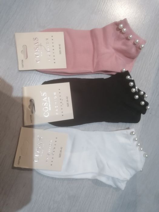 Trzy pary skarpet z perełkami 39-42