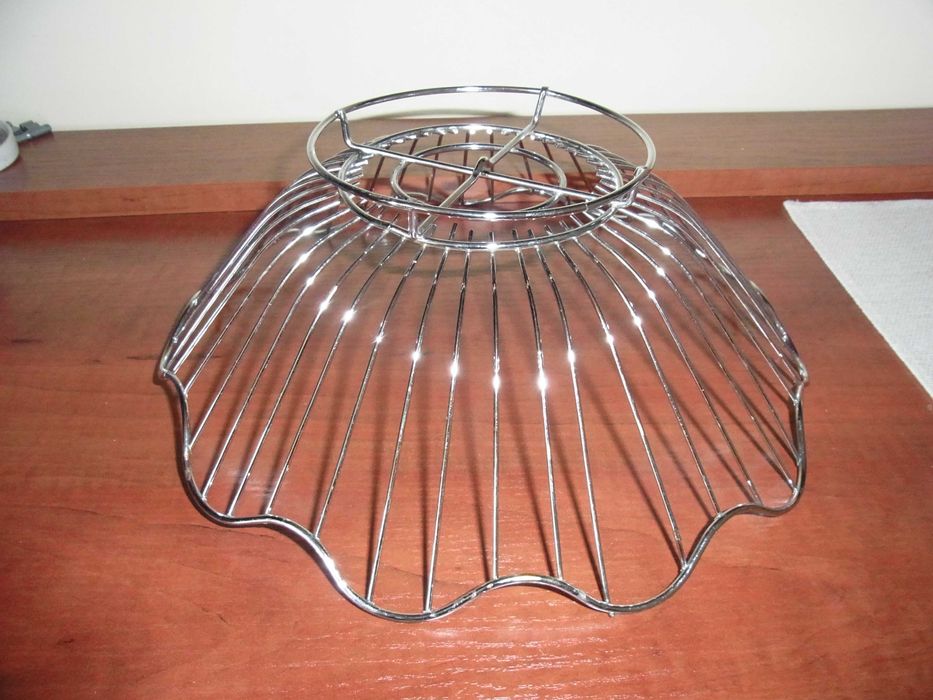 koszyk metalowy na owoce