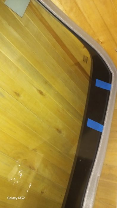 Стекло лобове продам Nissan rogue T33 21r