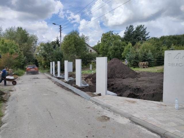 Ogrodzenia*panelowe*betonowe*bramy*furtki*montaz*sprzedaz*