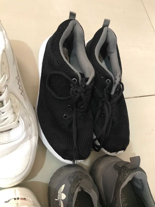 4 pares de sapatilhas