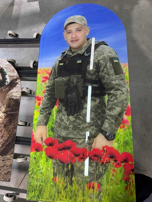 Фотоскло на памятник, фото в склі, тримплекс