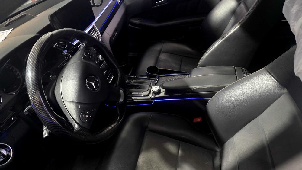 Mercedes E250 AMG line