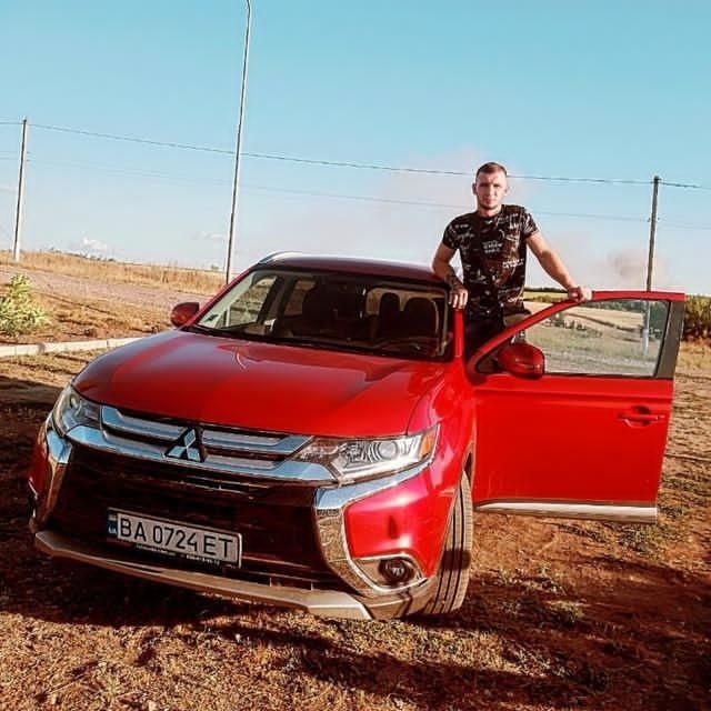 2018 рік  на розборку за бажанням на відновлення.