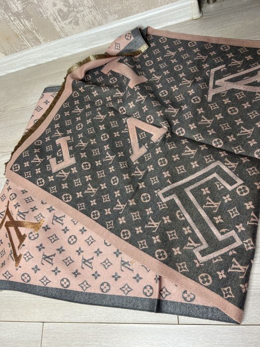 Теплий шарф Louis Vuitton