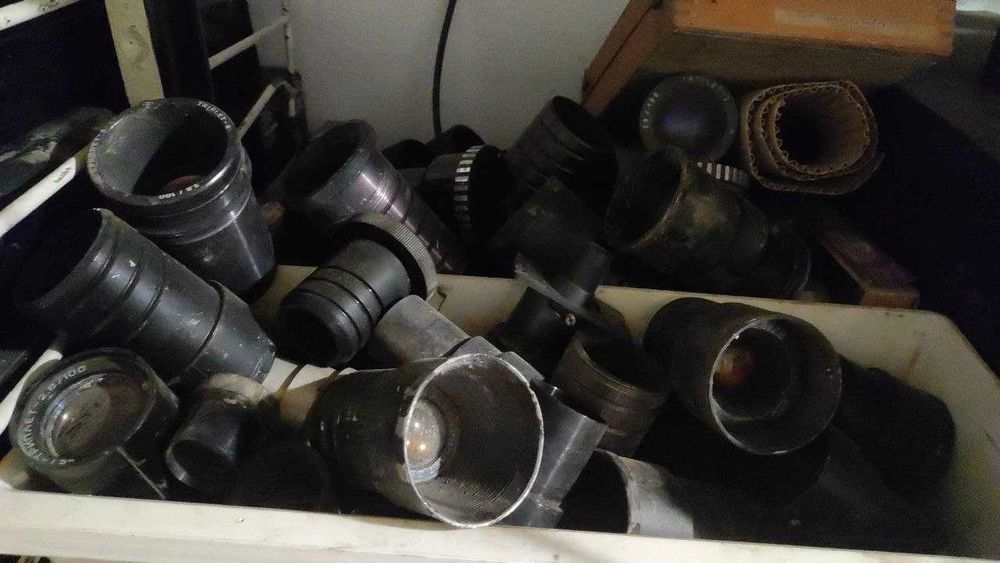 Лінзи у великих кількостях