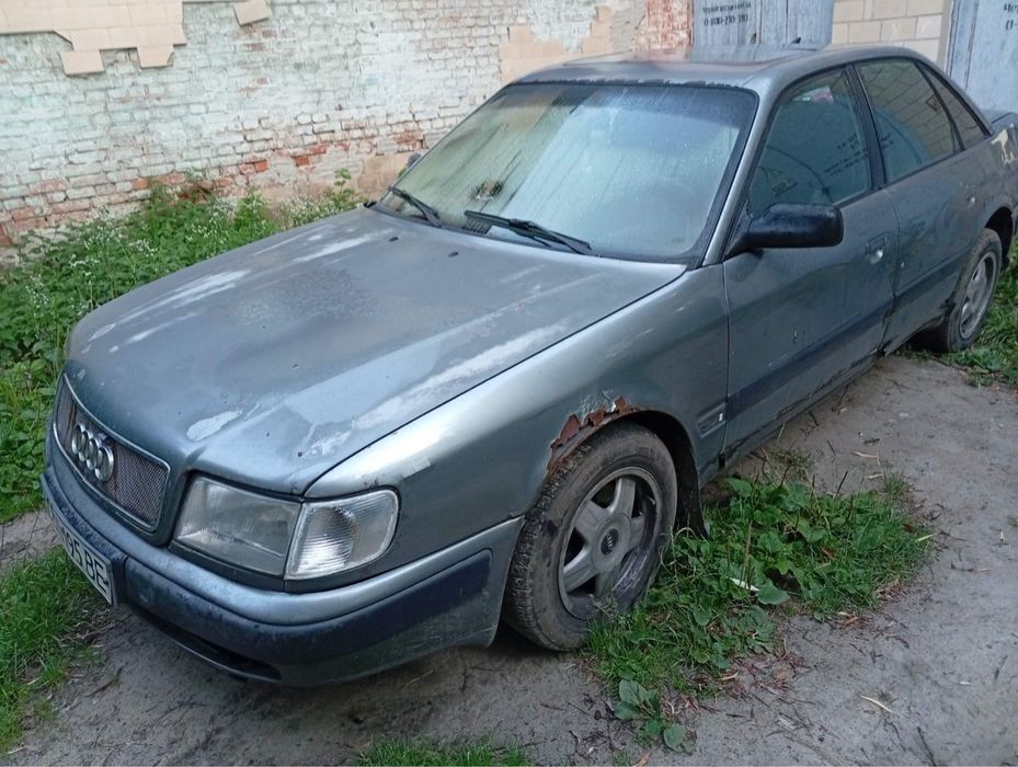 Продам Ауди 100 С4